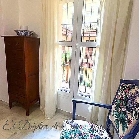 El Duplex De San Jacinto Apartman Sevilla Kültér fotó